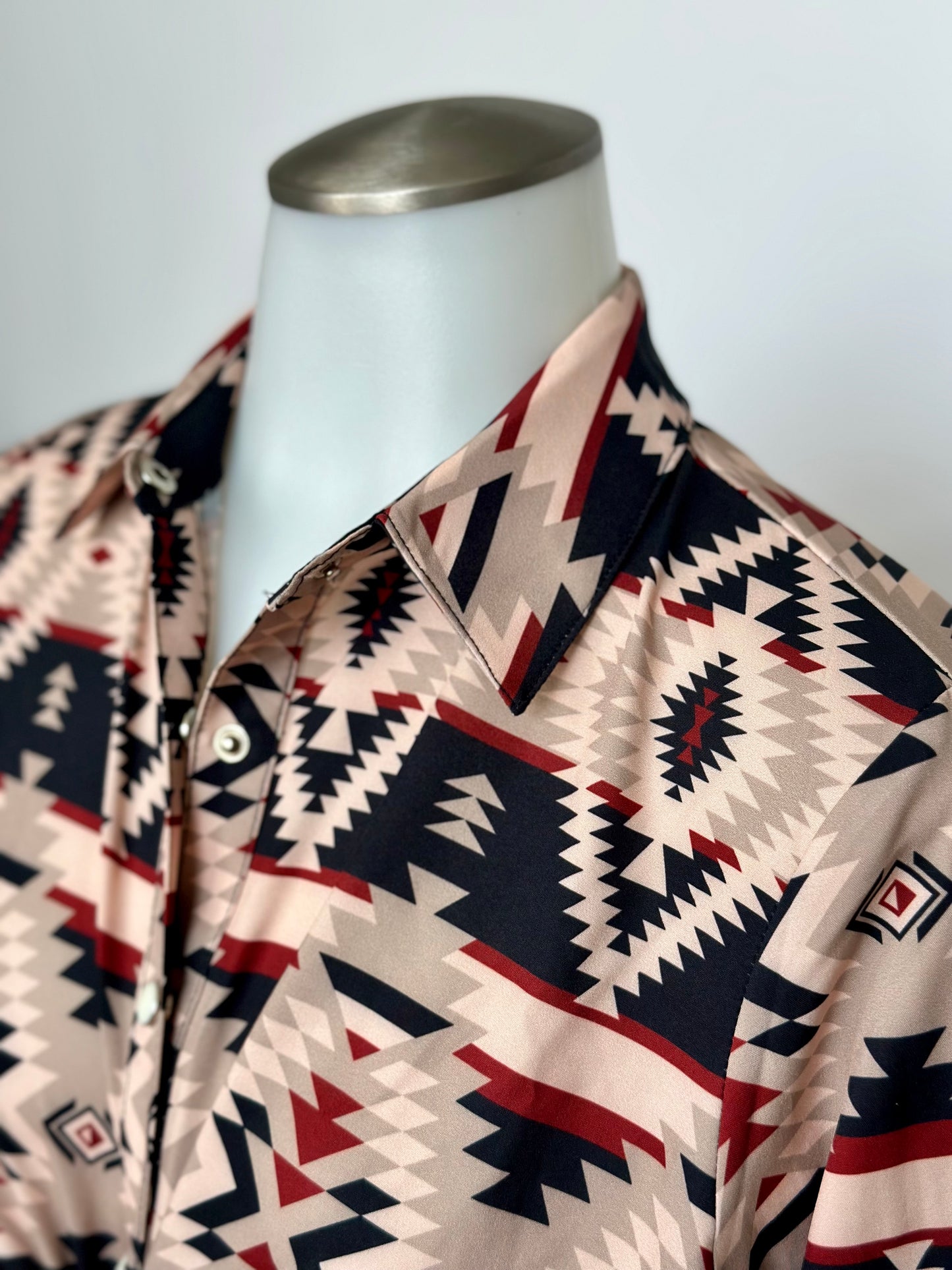 Pueblo Trail Button Up
